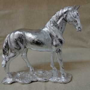 Cheval 20 cm