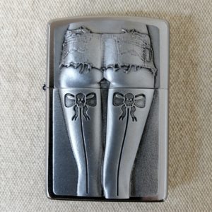 Zippo – Hotpants